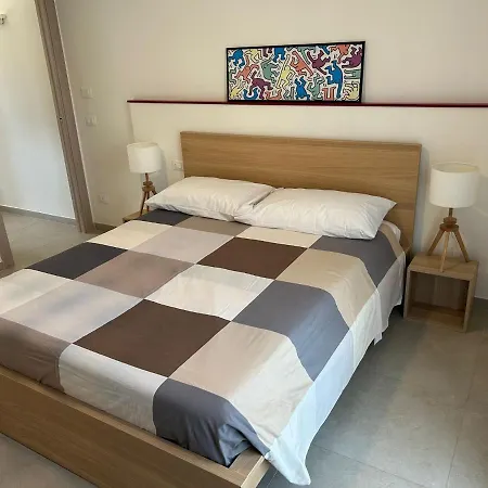Gobetti Apartment *